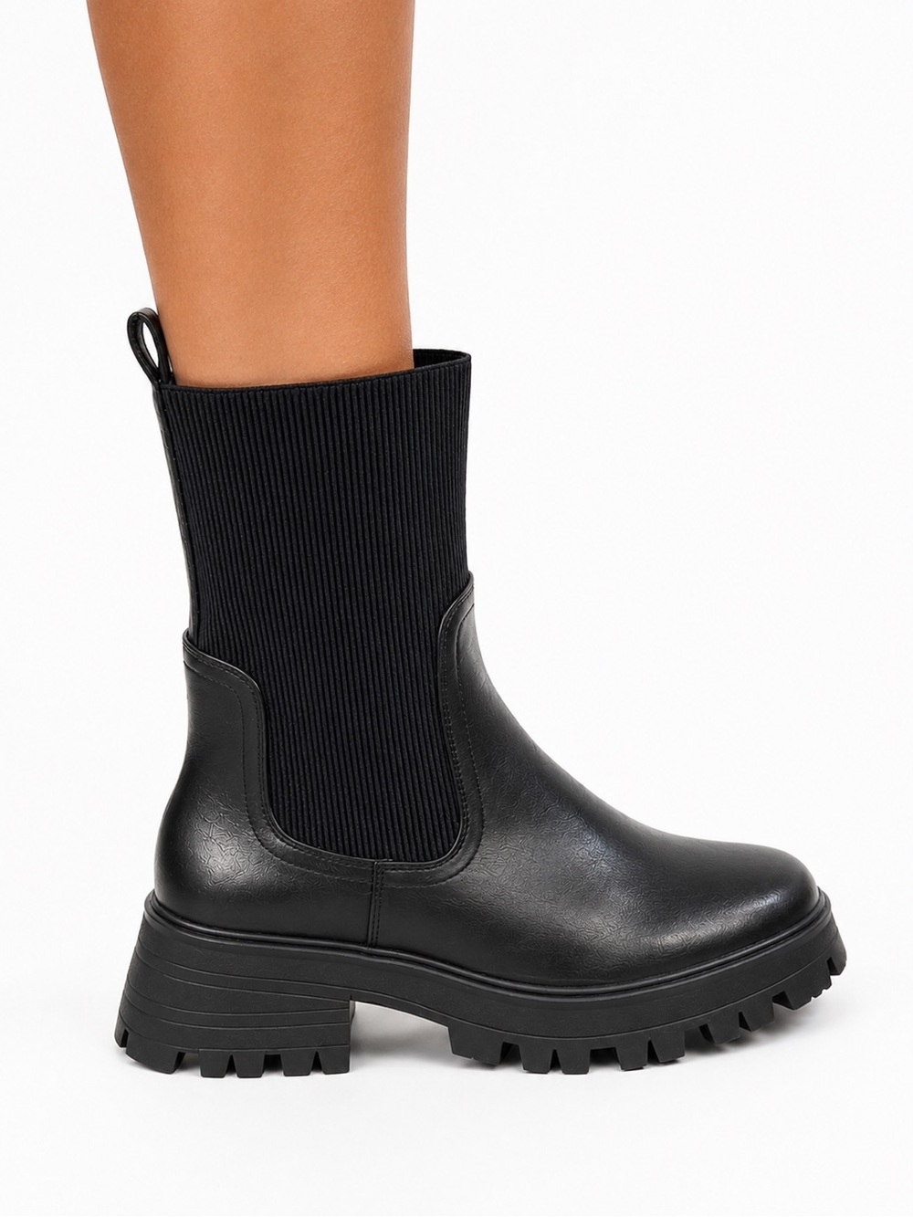 NIB Rebecca Minkoff Black Ribbed Chelsea Lug Bootie